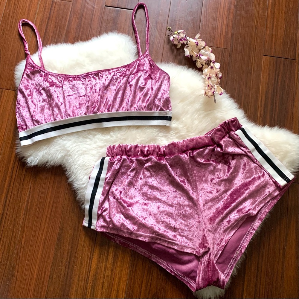 Dusty Rose Velvet Bra Top Shorts Set, Sz L/XL